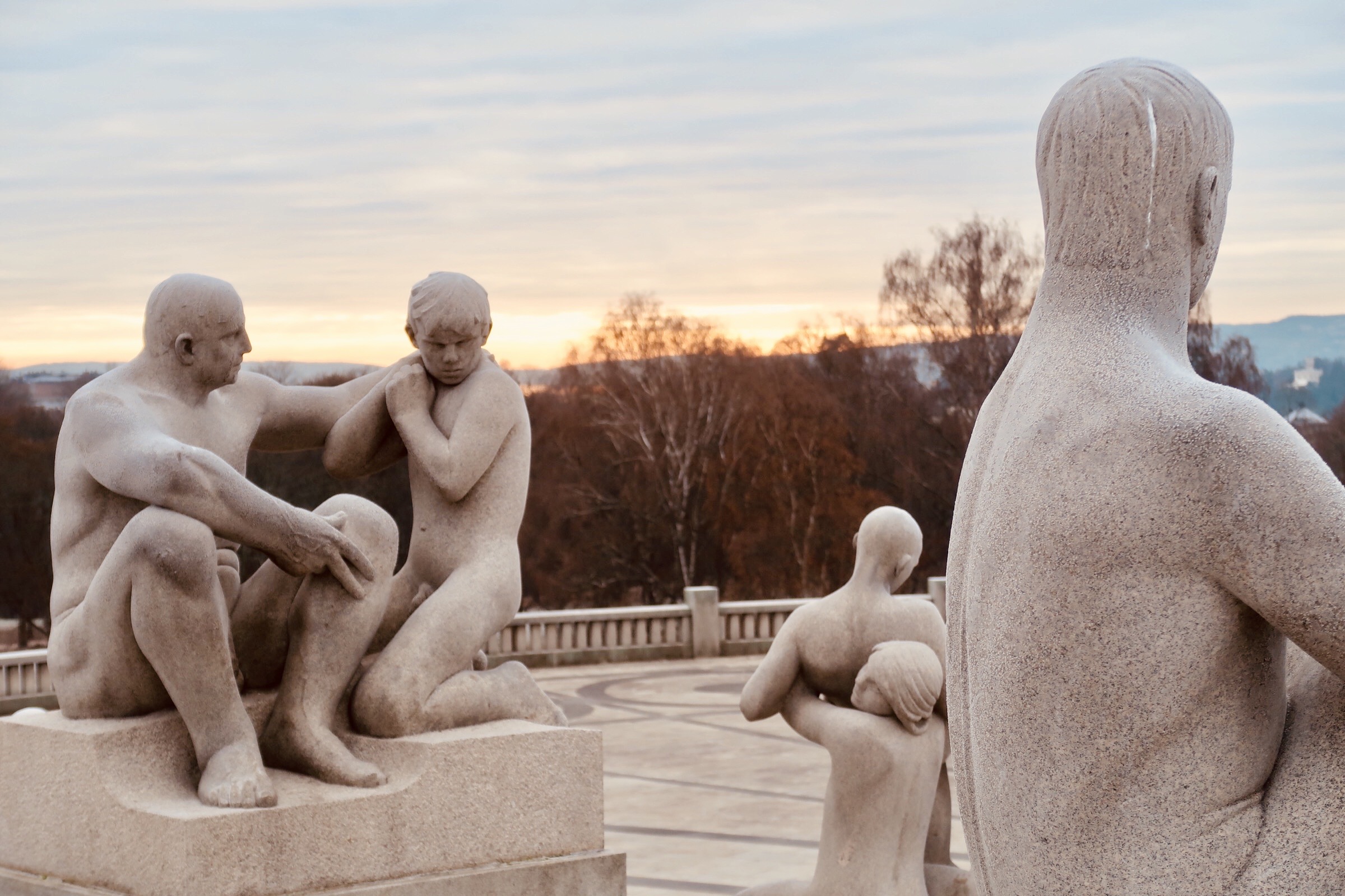 Read more about the article Bodying Forward. Three therapists talk about how the body changes in psychotherapy